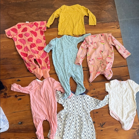 3 to 6 month baby girl bundle of sleeper pjs bathing suit dress shirts - Picture 10 of 15
